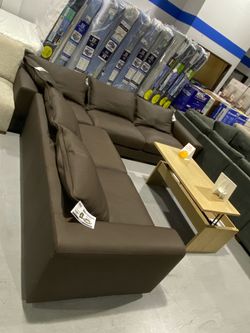 Westbrook Simon Li 3 Piece Leather Sectional $1,900