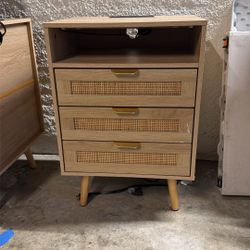 Furniture Bedside Side Tables Coffee Tables Tan  Charging Port 