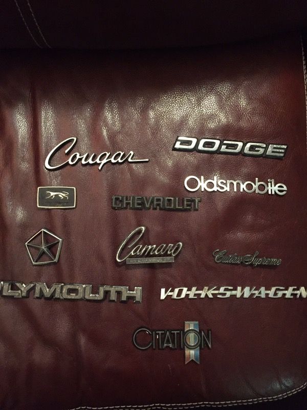 VINTAGE CAR EMBLEMS