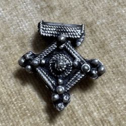 NWOT HANDMADE TUAREG AFRICAN MOROCCAN TRIBAL PENDANT FOR NECKLACE