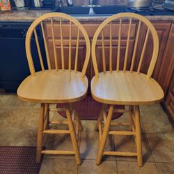 Oak Swivel Bar Stools. "CHECK OUT MY PAGE FOR MORE DEALS "