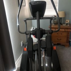 Elliptical Cardio Machine 