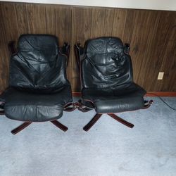 Genuine Leather Lounging Chairs