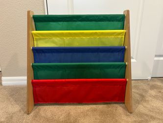 Kids book display shelf