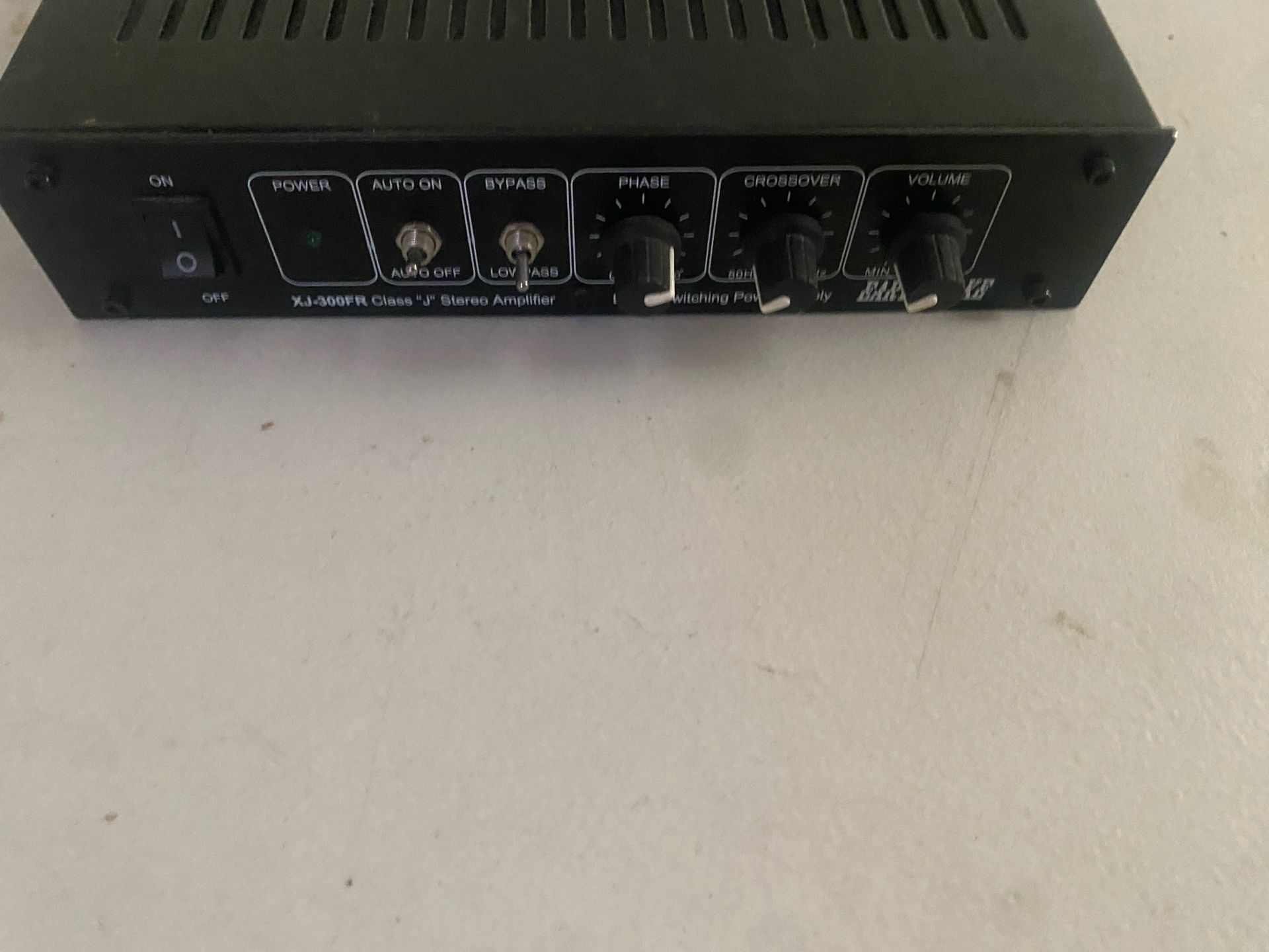 Earthquake XJ-300FR Class J Stereo Amplifier