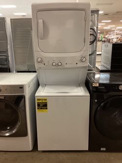 GE 3.8 cu.ft. Top Load Washer and Electric 5.9 cu.ft. Dryer Set New Scratch and Dent