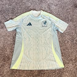 Adidas Mexico Size Large
