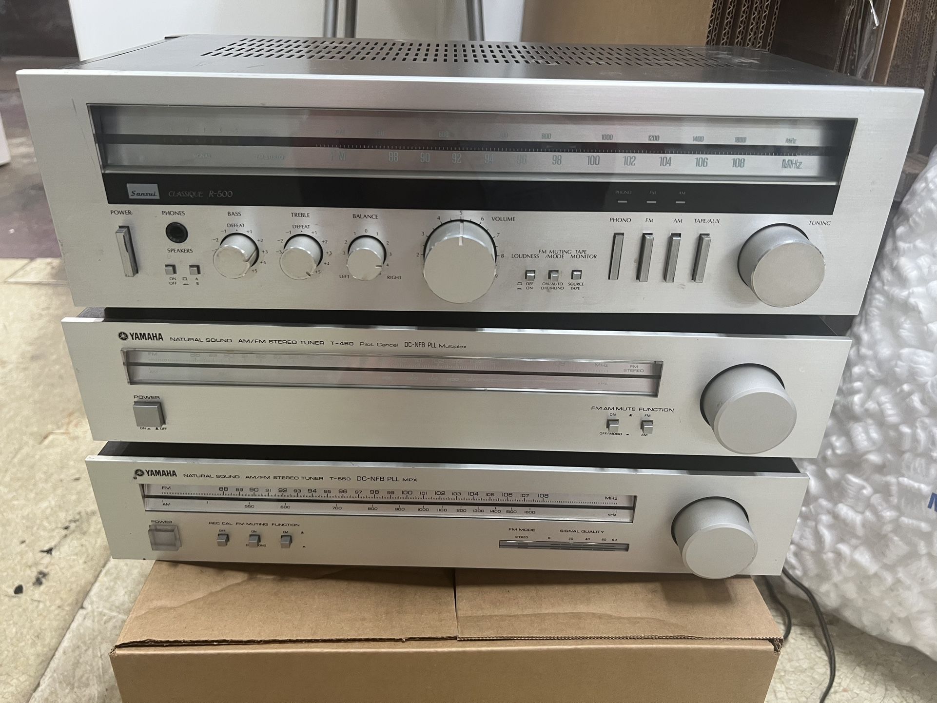 Vintage Stereo Tuners/Recievers