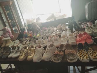 Large Lot of Girls' Kids' Shoes