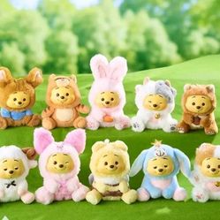 Disney Winnie the Pooh Surprise
Plush Blind Box Keychain - Party Collectibles 