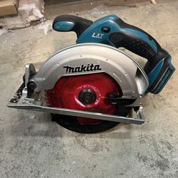 Makita, 18V LXT Cordless 6-1/2 in. Lightweight Circular Saw Tool-Only)