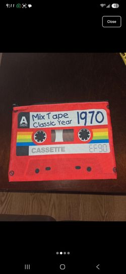 Retro Cassette Tape Zipper Pouch 1970