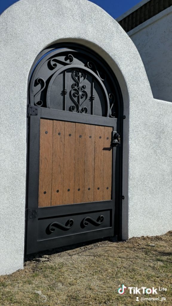 AZ. WELDING Handyman/ epoxy floors Gate Repair & Fence Contractor Glendale Az.
Installation, repair, manufacturing, maintenance services for gates, fe