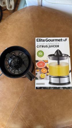 Citrus juicer