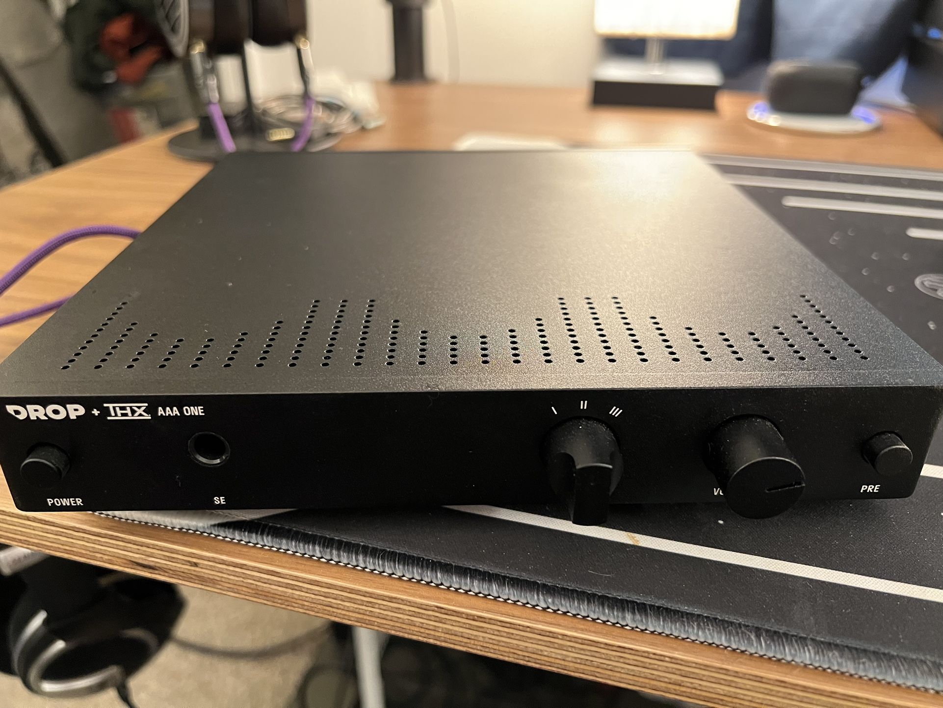 THX AAA ONE headphone amp