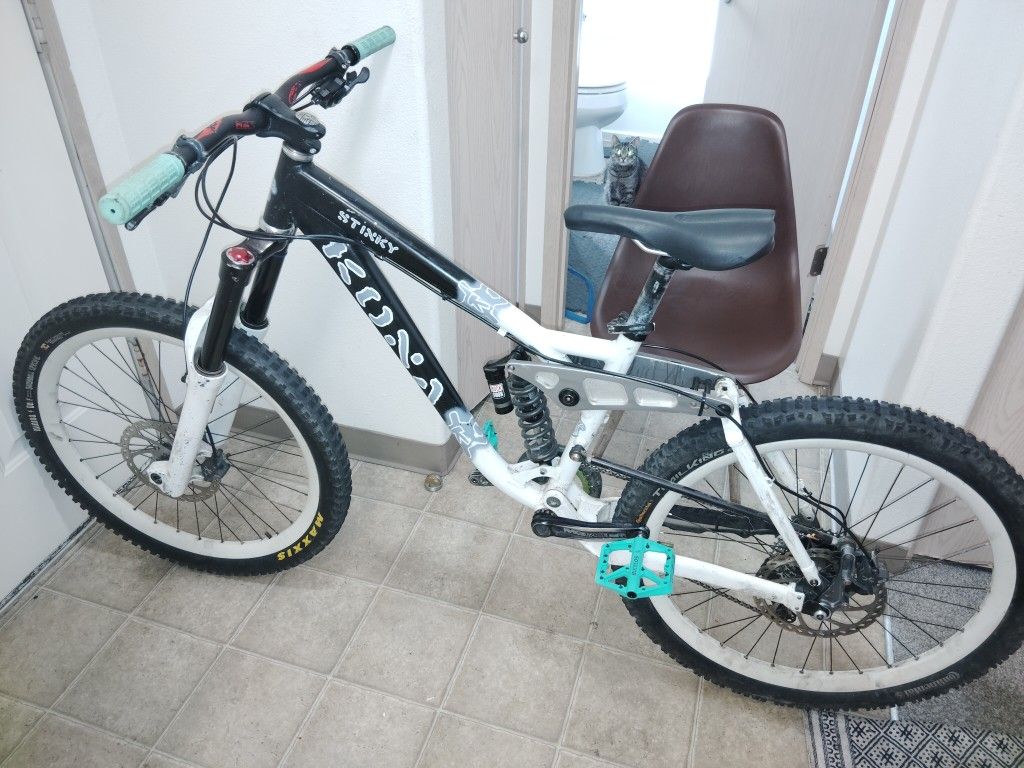 Kona Stinky