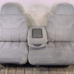 Silverado 98 front seats color gray 40/60 style 
