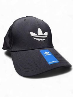 Adidas Originals Trefoil Cap Black Perforated 3 Stripe Logo Cap Adjustable Fit Rubber Logo Sportswear Hat Black lightweight tech cap. Front: Large ra