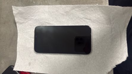 iPhone 12 Read Description 