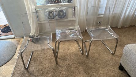 Clear Acrylic Dining Chairs with Chrome Legs – Set of 3