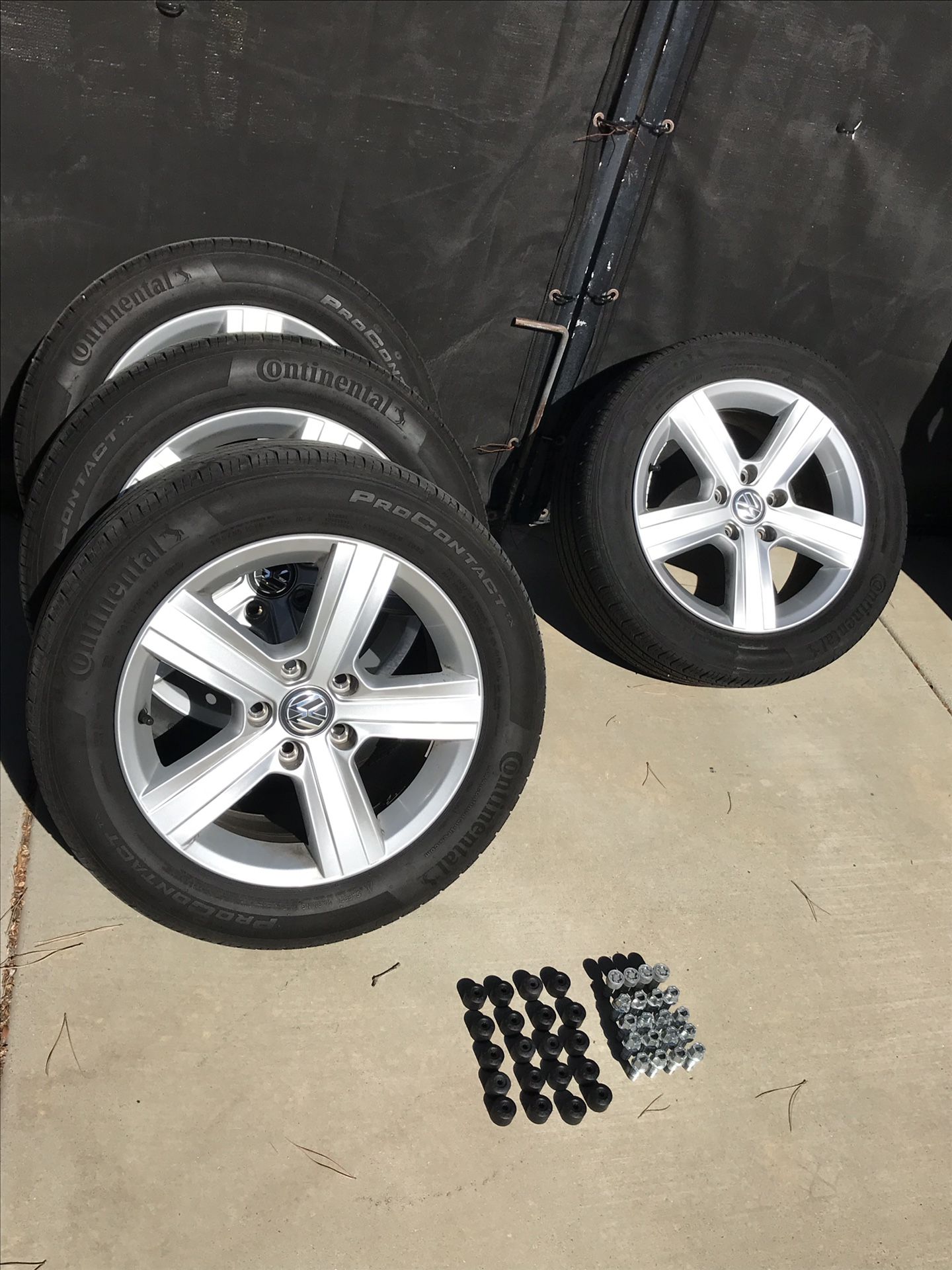 16” VW Rims & tires. W/ lugnuts /bolts