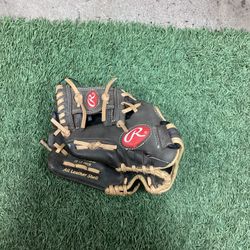 Used Rawlings Highlight Series 10.5 Glove - LHT (Read Description)