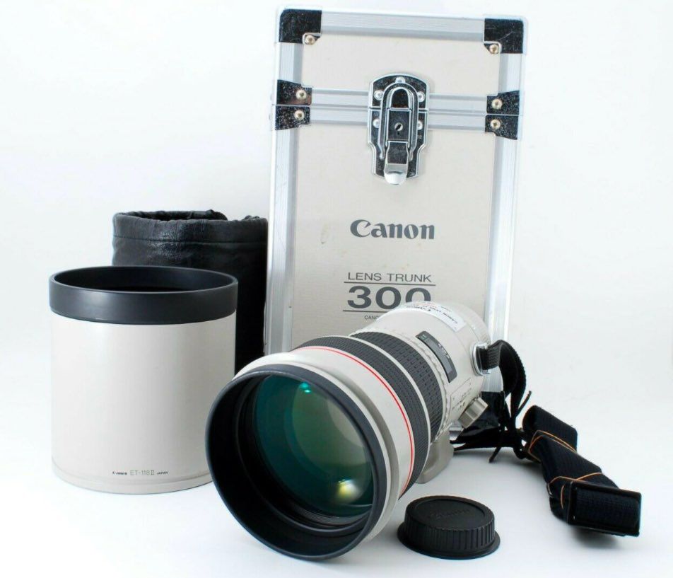 Canon 300mm/F2.8 Mint Condition L Series Prime Lens