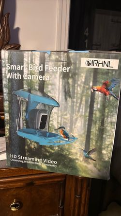 New Smart Bird Feeder with Camera