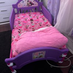 Minnie Mouse Bed 