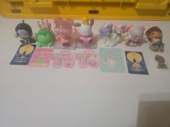 Little figures