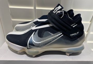 Like NEW Nike Force Zoom Trout 7 Navy Blue/White Baseball Cleats (Men’s Size 10) - $45