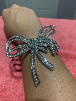 Bowknot Bangle
