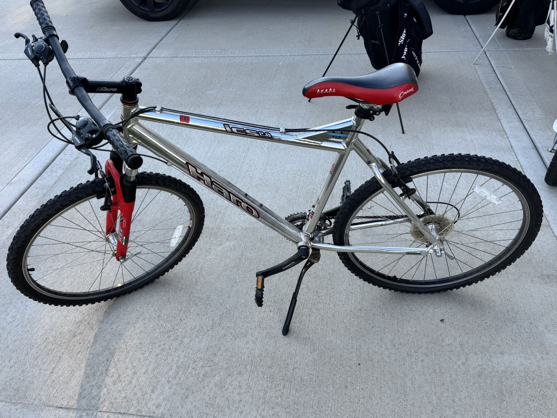 Men’s 24” HARO 12 Speed Bike