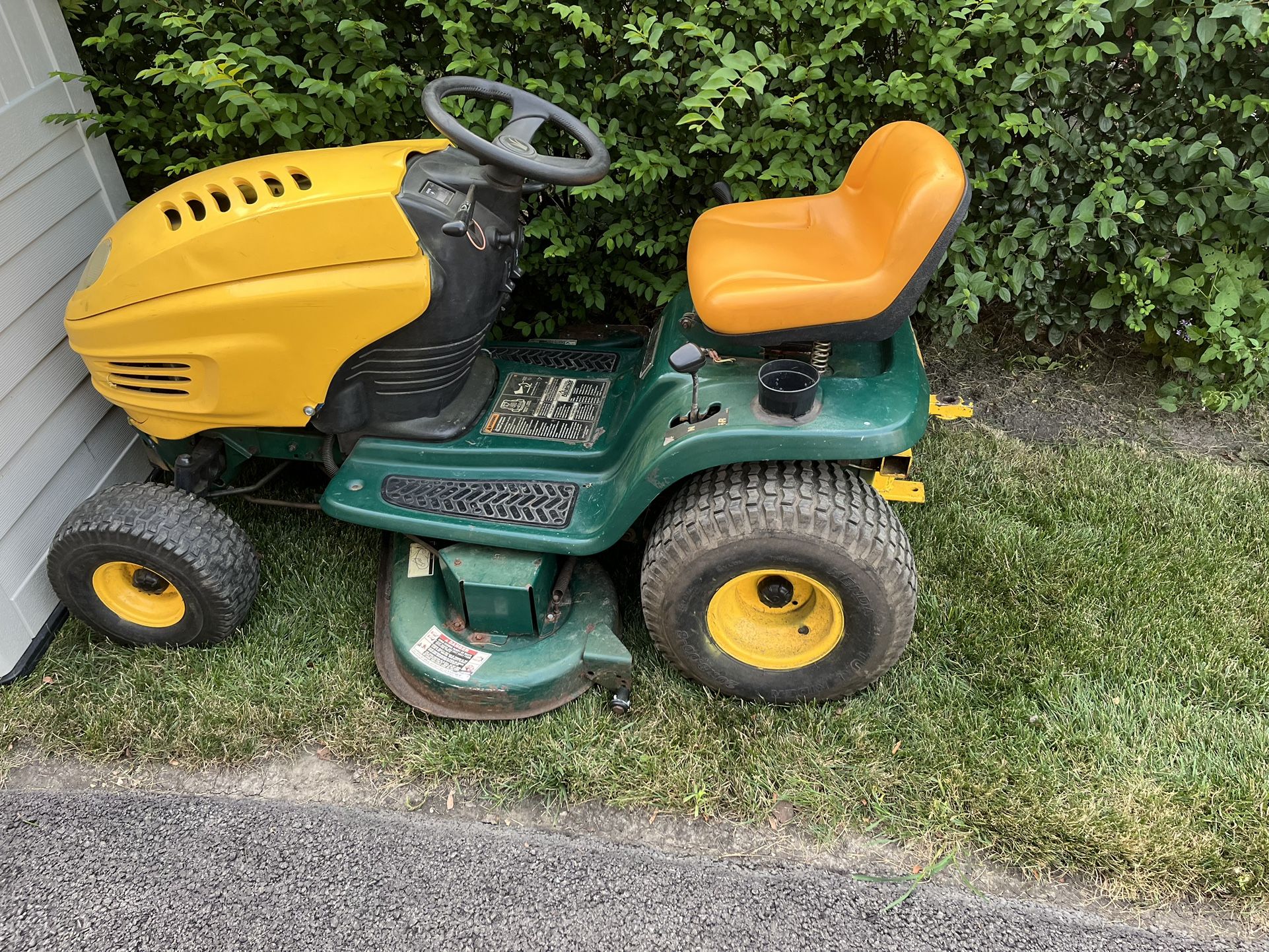 Yardman Riding Lawn Mower Tractor