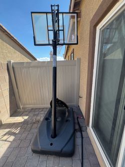 Spalding Basketball goal