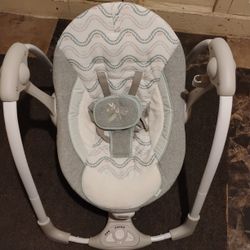 Baby  Swing