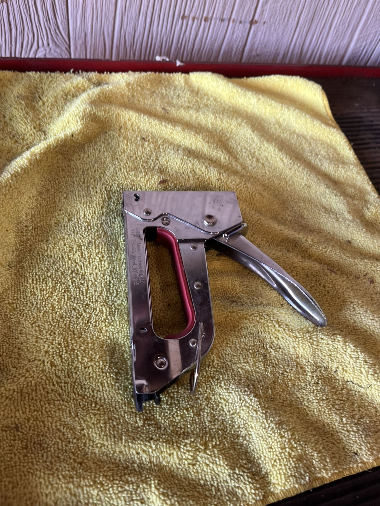 Heavy Duty Staple Gun