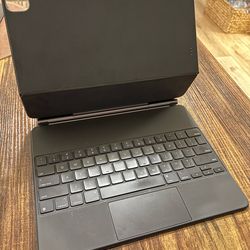 Magic Keyboard 12.9 inch
