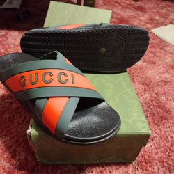 Gucci rubber slides