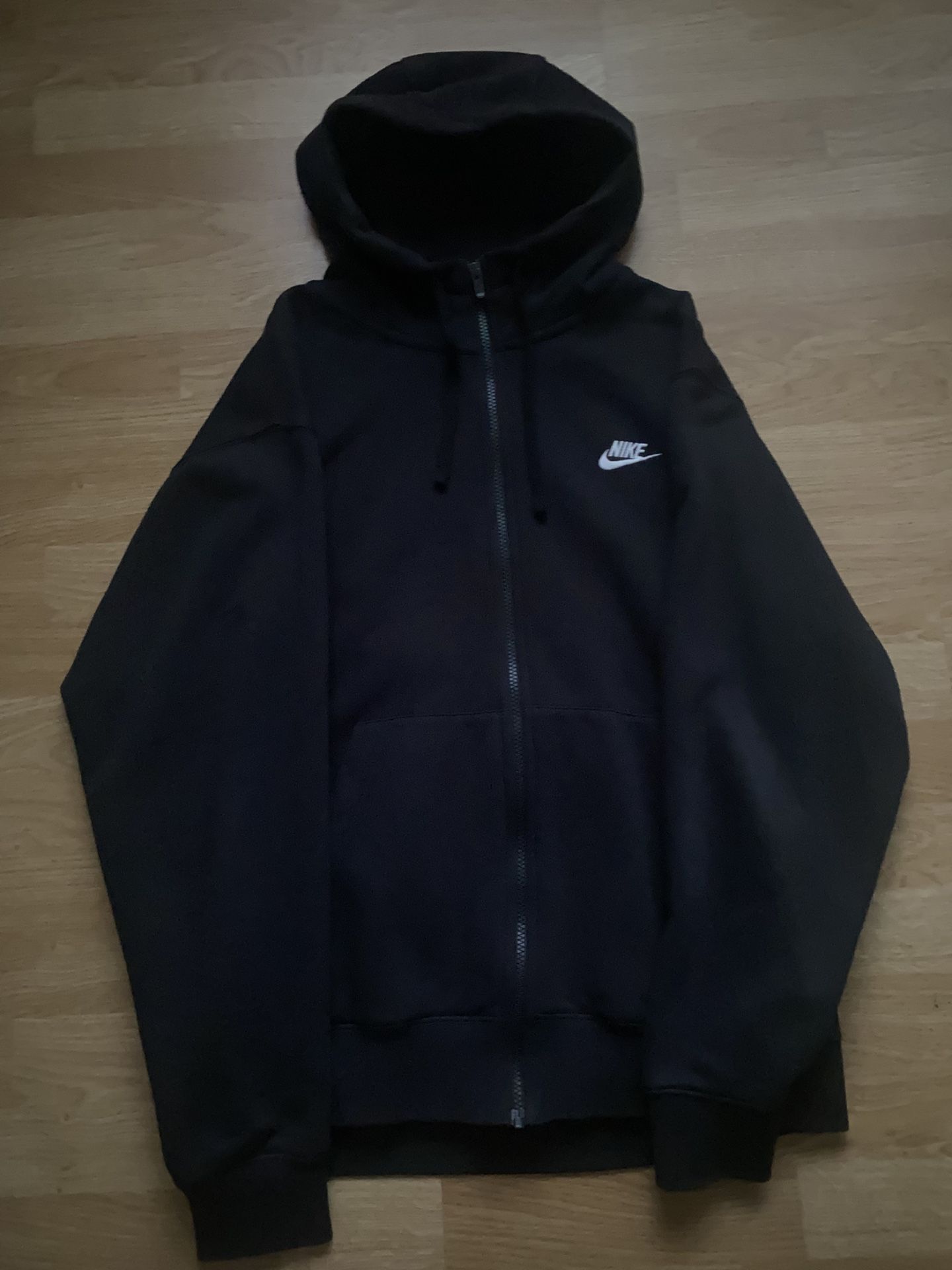 nike fleece size L