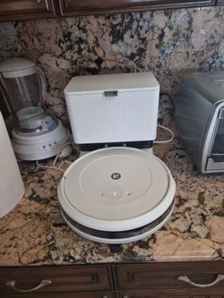iRobot Roomba Combo 2 Essential robot vacuum and mop.