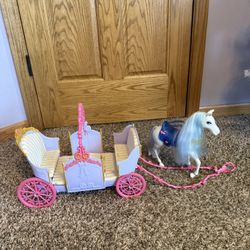 Vintage Barbie Dancing Princess Expandable Carriage   2005