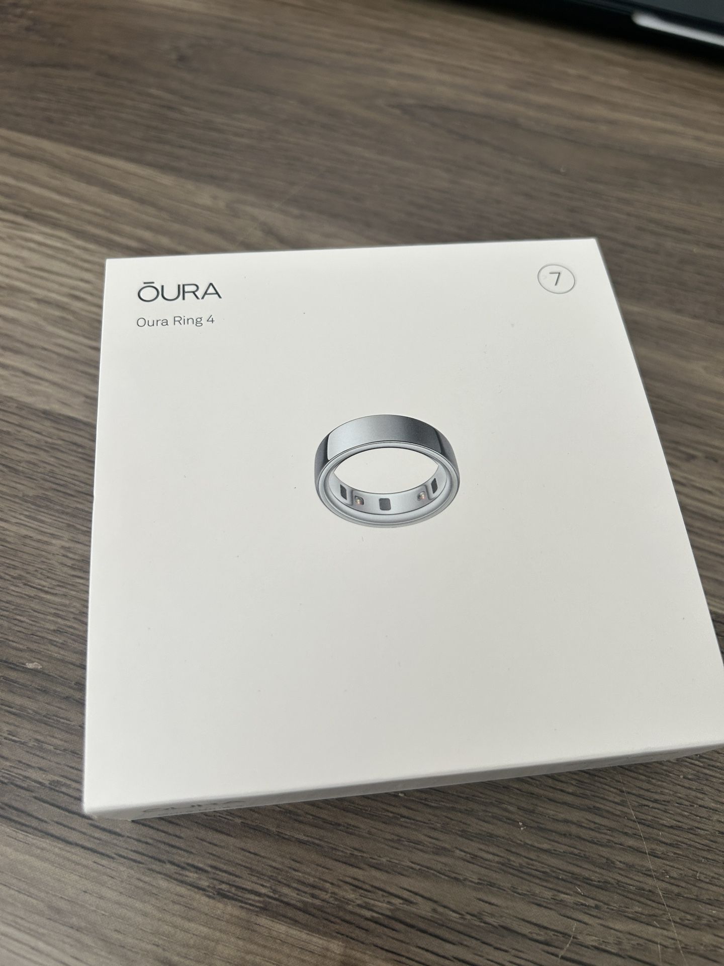 Oura Ring 4 - Size 7 - Silver - Brand New!