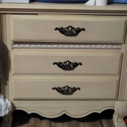 King Bed Frame & Dresser Set 