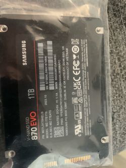 Samsung SSD 1 TB like new