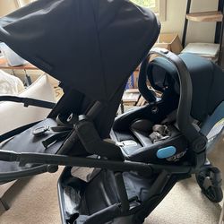 UPPAbaby Vista Upper + Lower Adapters (Excellent Condition)