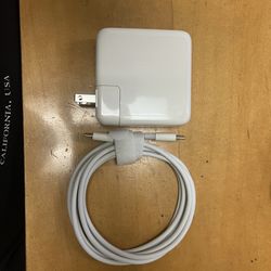 MacBook Pro Or MacBook Air Type C Charger And Cable New