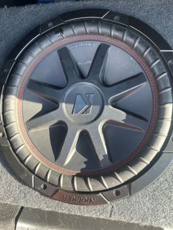 12” Kicker CompVR Subwoofer – Great Condition