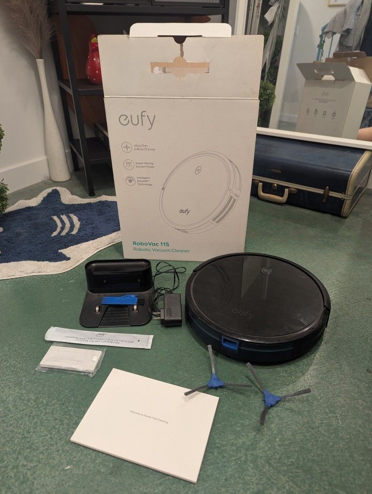 Eufy 11S Robovac With New Battery And Extras 