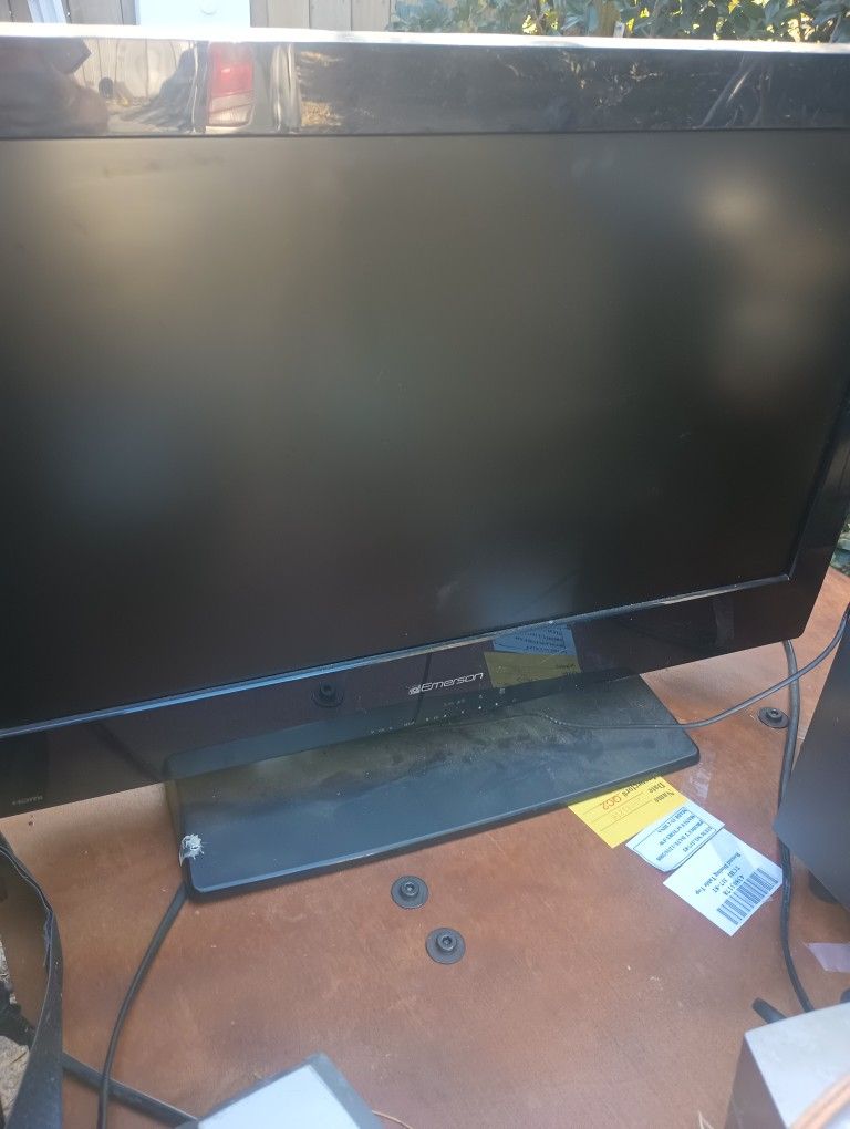 Small Emerson TV With DVD Player With It